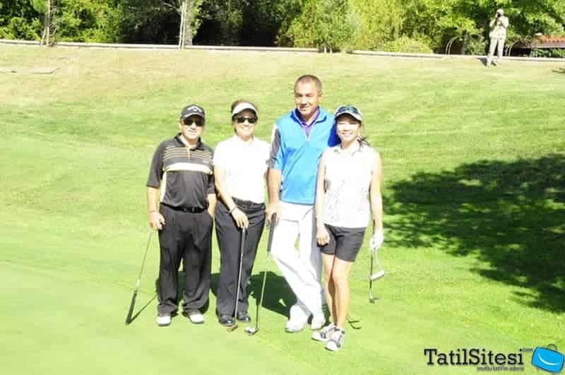 Klassis Golf & Country Club 